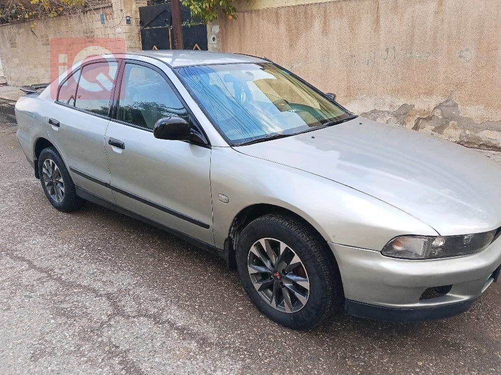 ميتسوبيشي جالنت